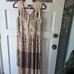 MPH Vintage Peasant Midi Dress